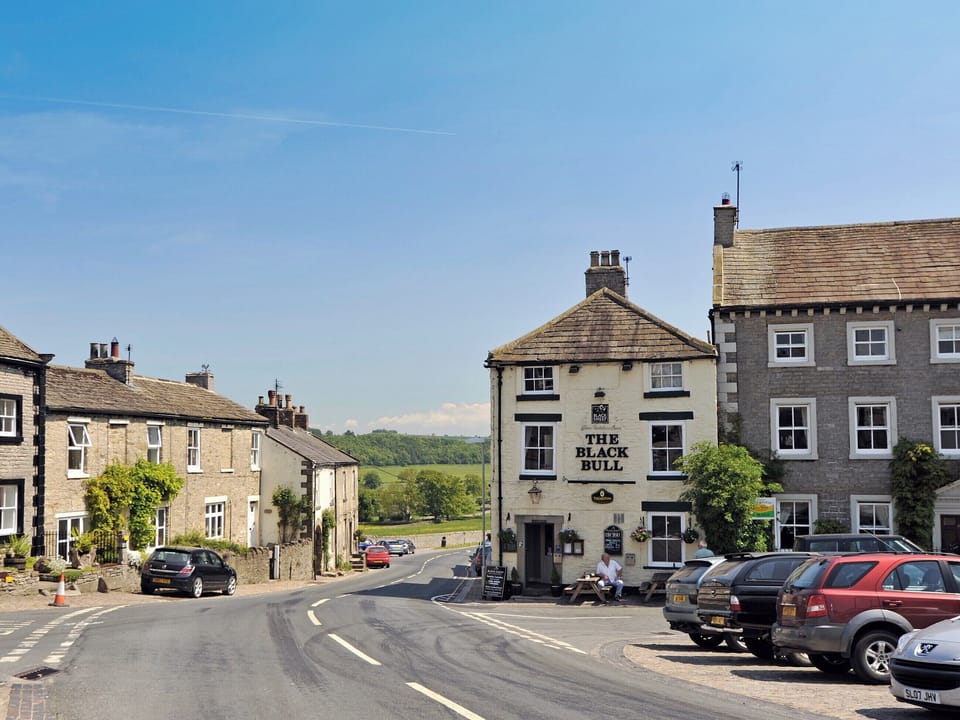 Middleham village | Poppy&rsquo;s Footprint, Middleham, nr. Leyburn 