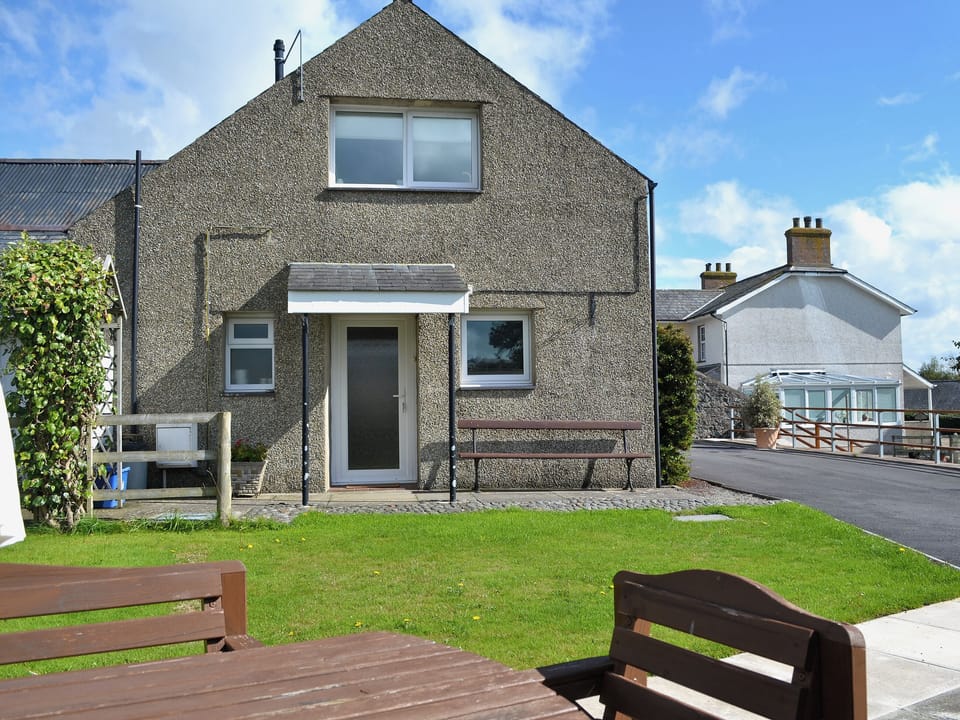 Exterior | Fron Erch Cottages, Abererch, nr. Pwllheli