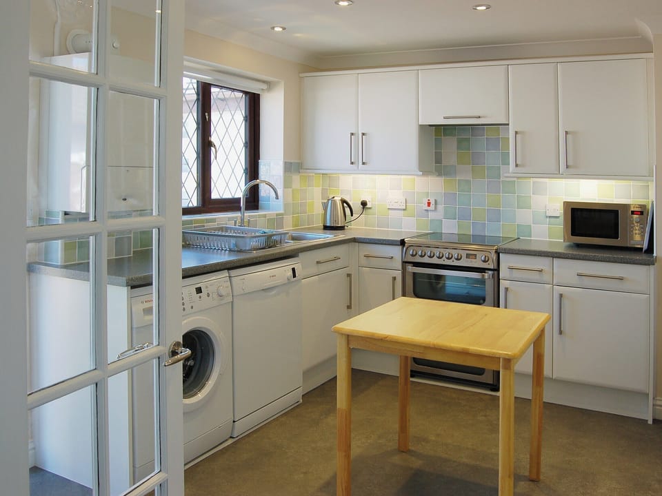 Kitchen | Sea Whispers, Padstow
