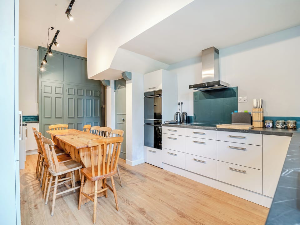 Kitchen/diner | Hooke Court, Hooke, near Beaminster