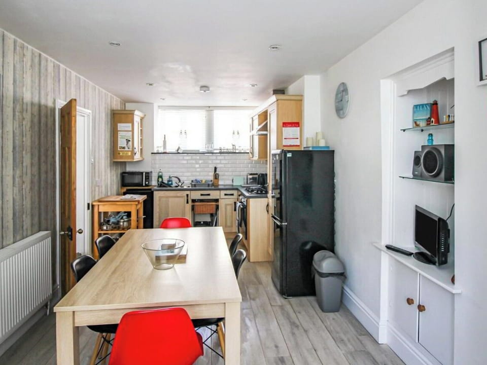 Kitchen/diner | Sunset, Combe Martin