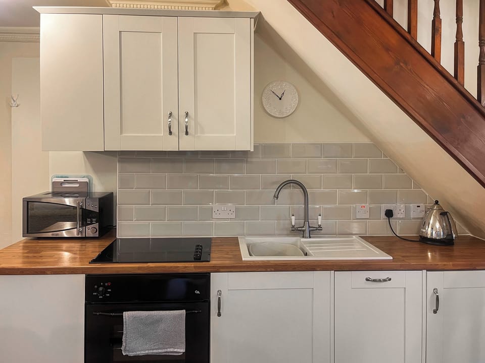 Kitchen | Heathfield Lodge, Bransgore, nr. Christchurch