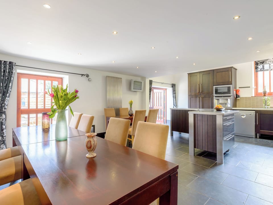 Kitchen/diner | Trescowthick - Trescowthick Barn, St Newlyn, nr. Newquay