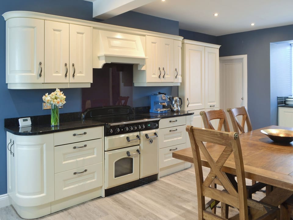 Open plan living space | Littlecroft, Alnmouth