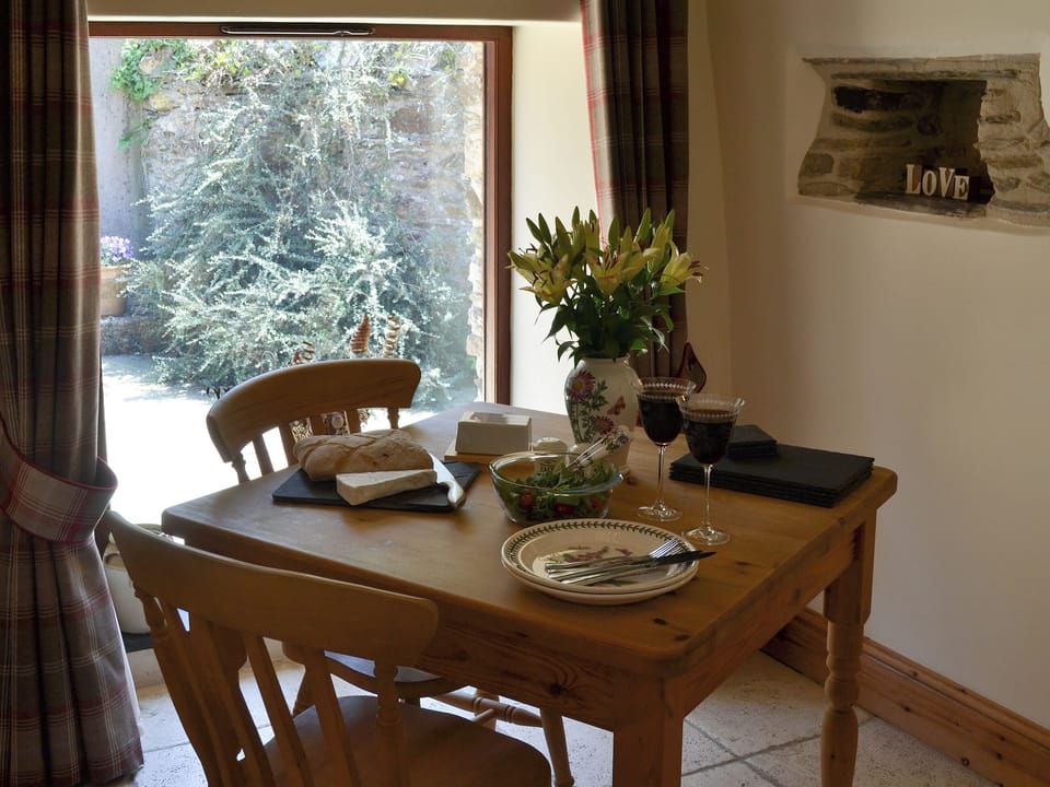 Dining area | The Old Wash House, Mevagissey