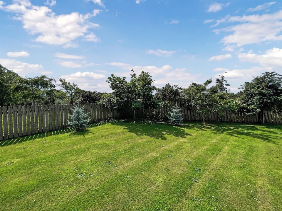 Double bedroom | Paterson Cottage, Heights of Kilcoy, Muir of Ord