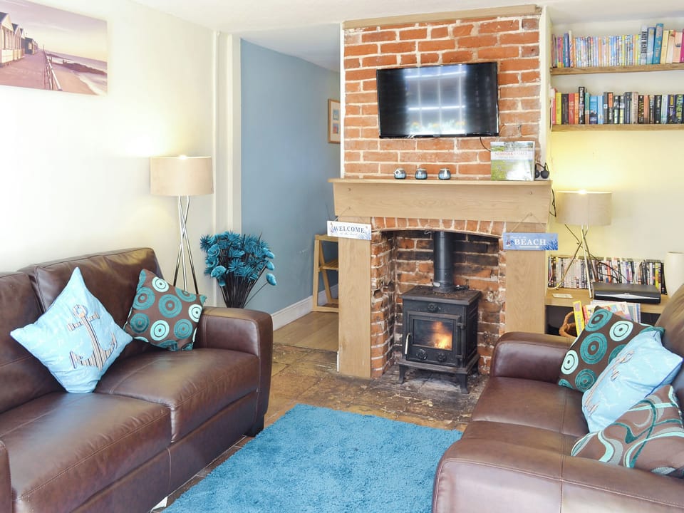 Living room | Seashells, Cromer