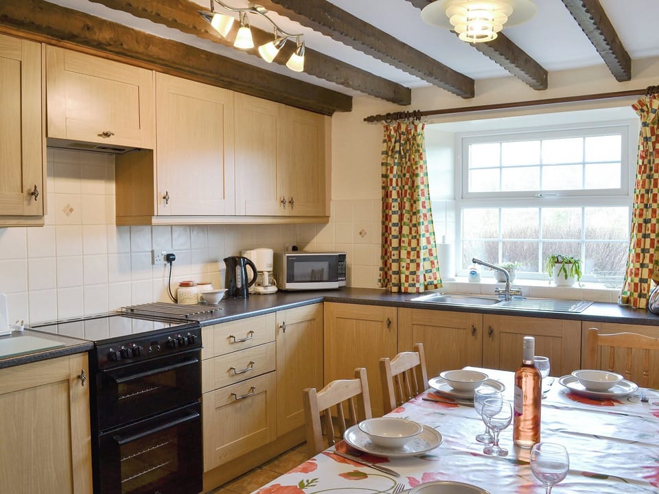 Charming, well equipped kitchen/ dining room | River View, Frosterley