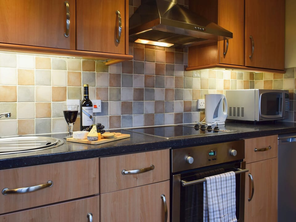 Kitchen | Inn Cottage - The Inn Cottages, Muckhart, near Gleneagles