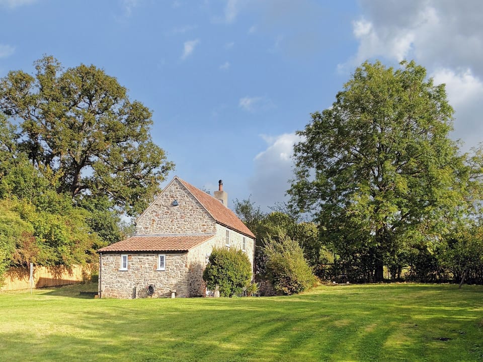 Garden | Honeymead Cottage, Bitton