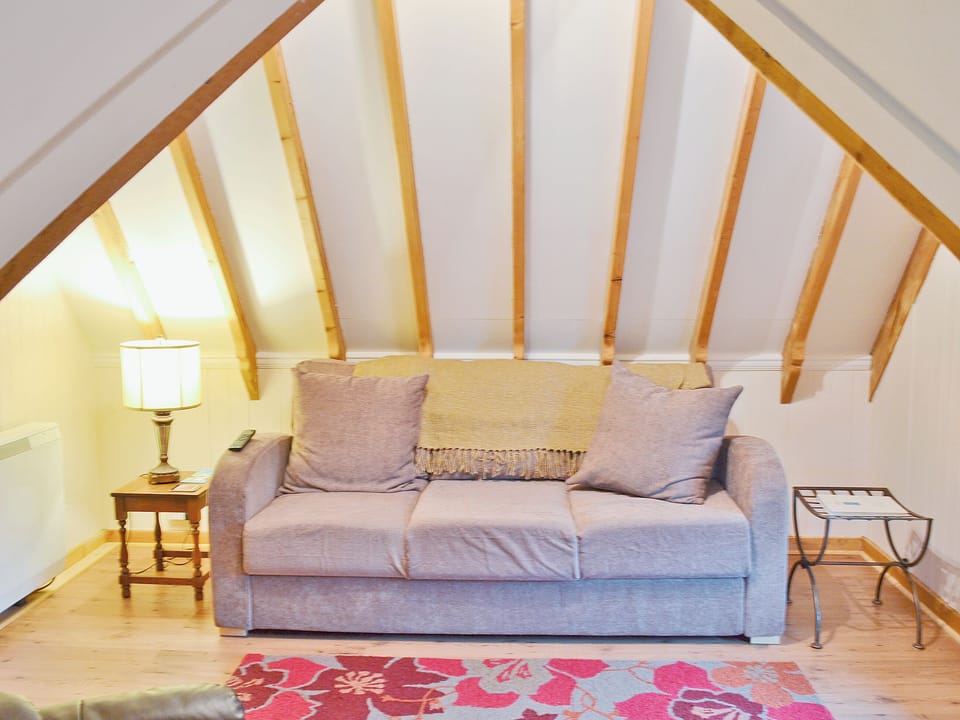 Living room | The Wheelwrights Post - Walnut Tree Cottage, Burgate, nr. Fordingbridge