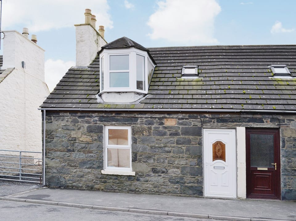 Exterior | Sea-esta, Port William