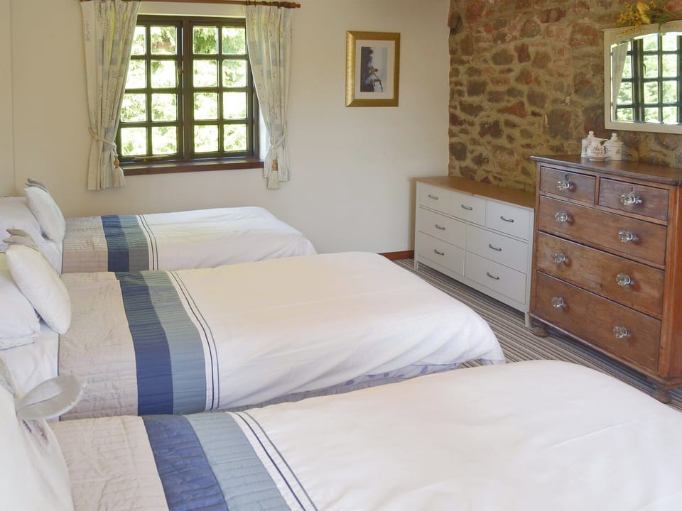 Good sized triple bedroom | The Garden Room - Cobblestones, Marldon, near Paignton