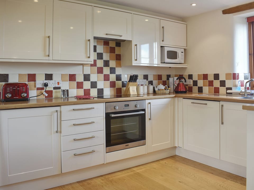 Well equipped kitchen | Cowleaze - Bailey Ridge Farm Cottages, Leigh, near Sherborne