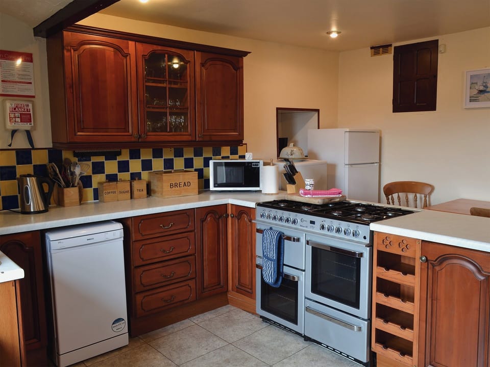 Kitchen | Wood Cottage, Buxworth, High Peak