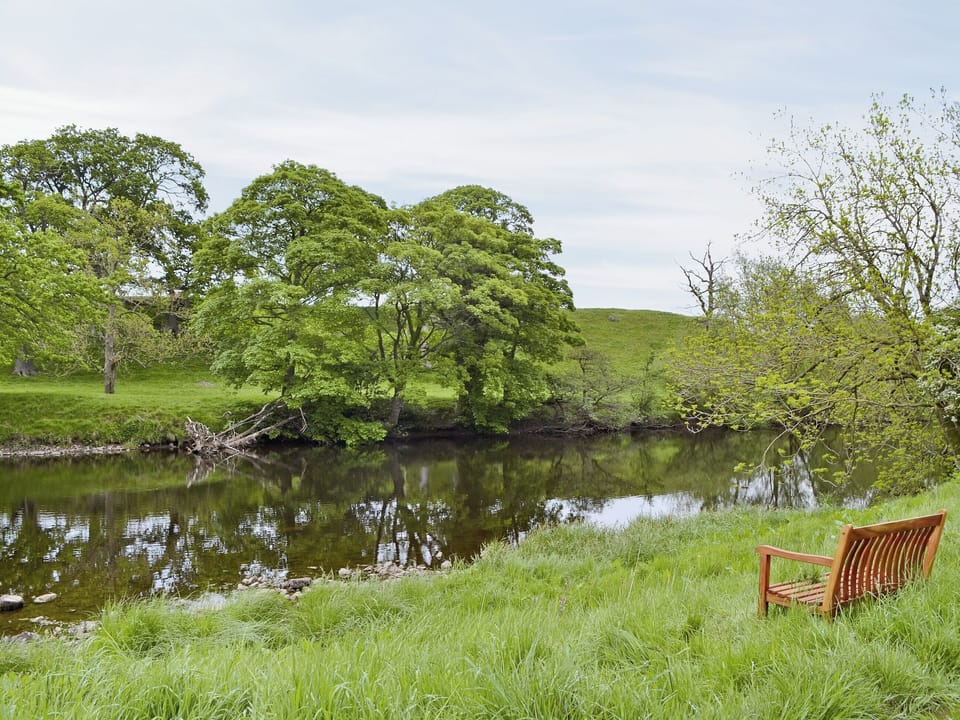 Lovely surrounding countryside | Curlew Barn, near Middleham, Leyburn