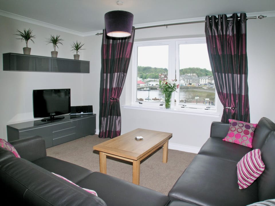 Open plan living/dining room/kitchen | Kerrera View, Oban
