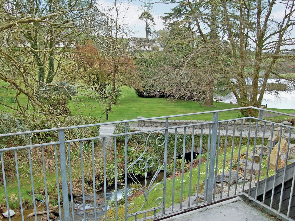 View | Riverbank - Rosecraddoc Manor, Near Liskeard