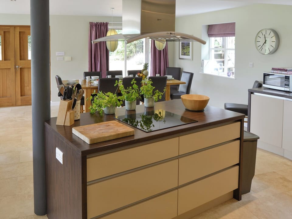 Modern Kitchen with &lsquo;island&rsquo; | Lock Cottage, Aylsham