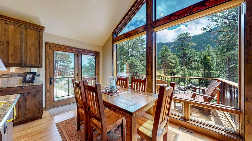 dining for six with river views