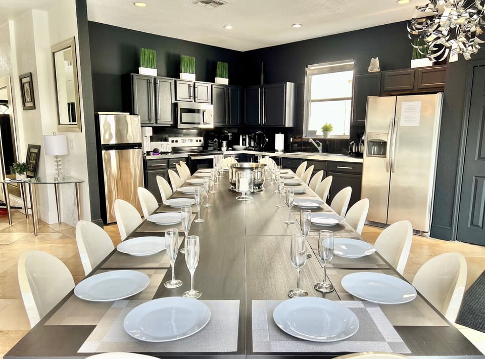 Private Dining Room with your entertaining private chef dinners with Philip Starck designed chairs for exclusive sit down dinners for up to 20 persons inside and 24 persons outside overlooking private pool & golf. Then sip on a cocktail at Fire Pit.
