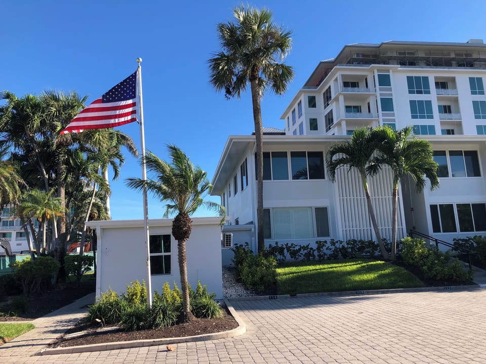 Surfside Club on the beach !