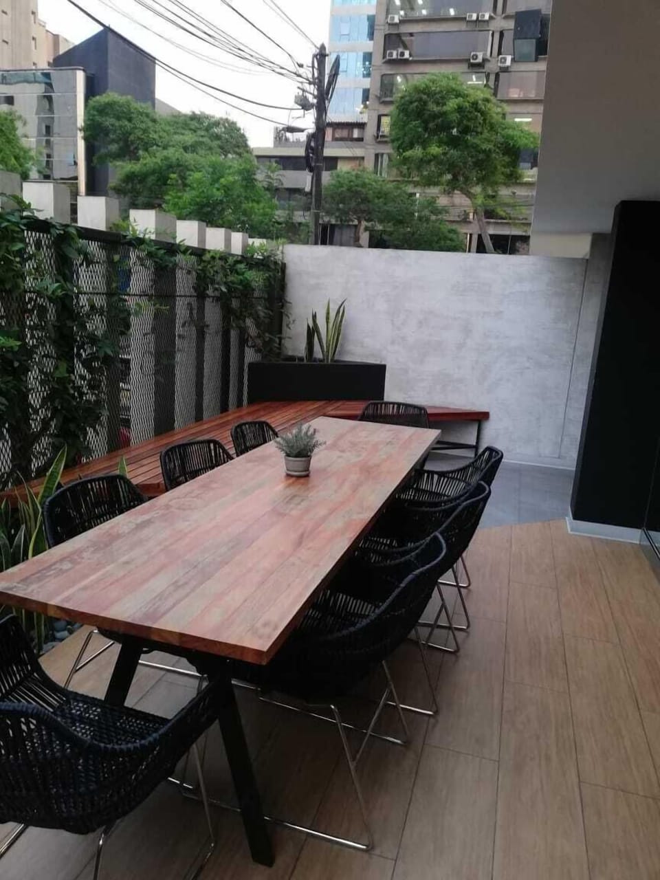 Outdoor dining