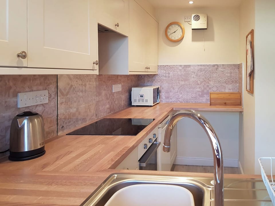Kitchen | Limetrees - Hewetson Court - Hewetson Court, Keswick
