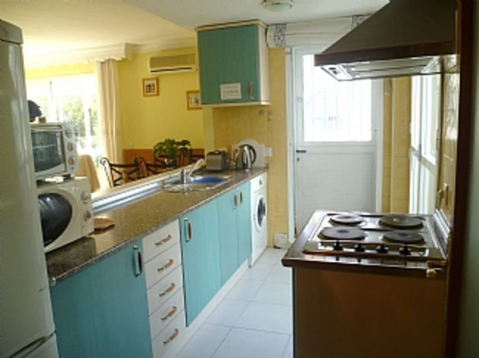 Open Plan Kitchen 