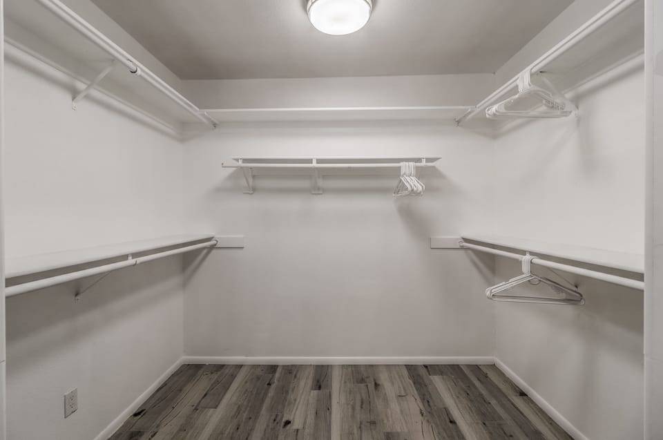 Master bedroom walk-in closet 