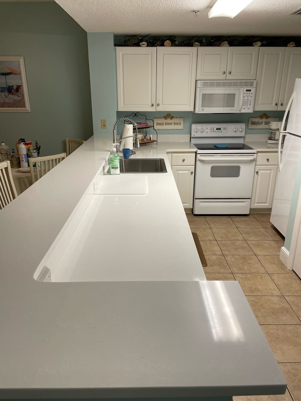 New Quartz countertops