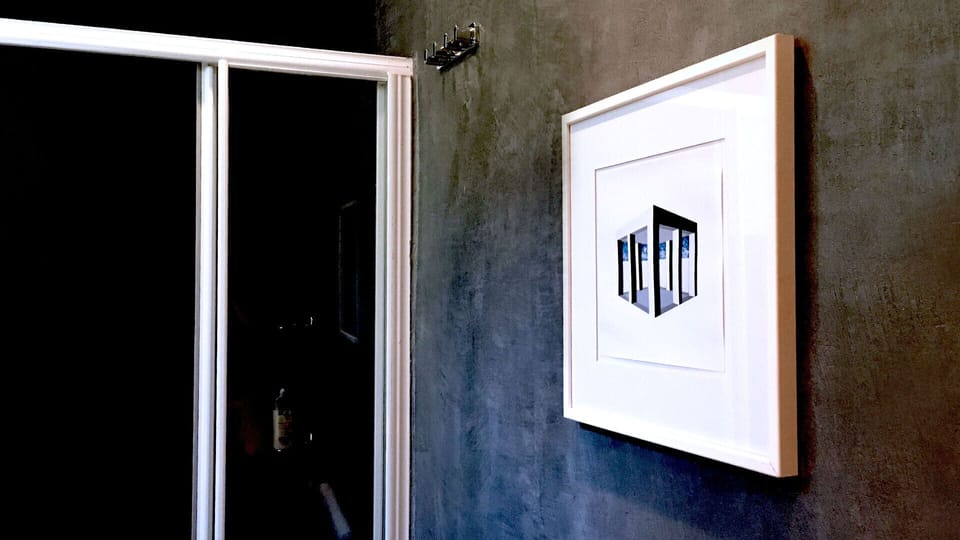 Ground Floor: Master Bathroom 1