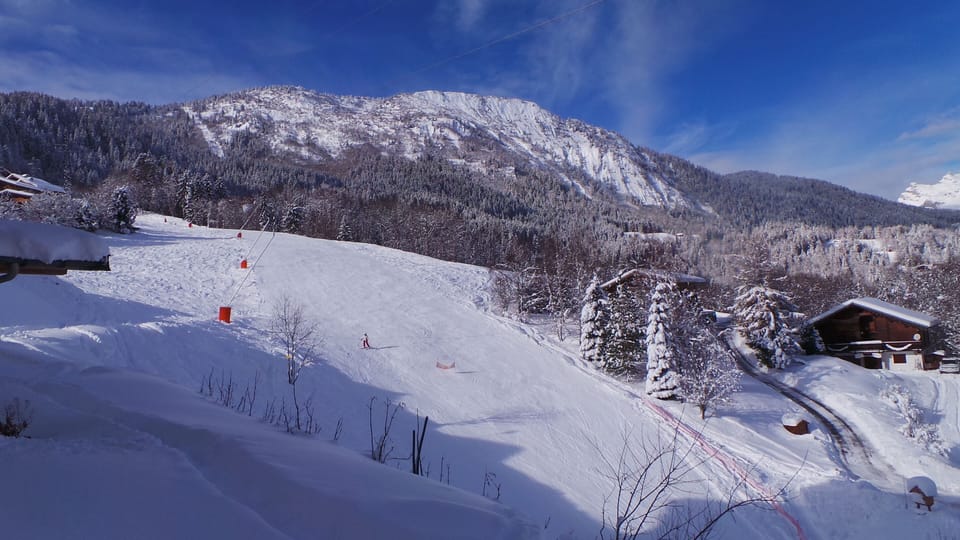 Snow and ski sports