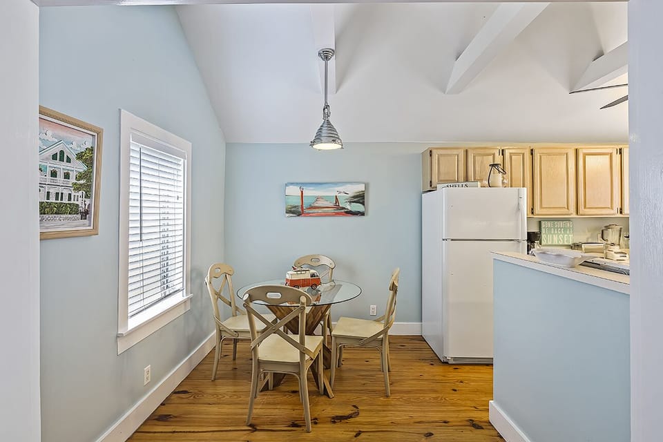 Fully equipped kitchen for all your cooking needs