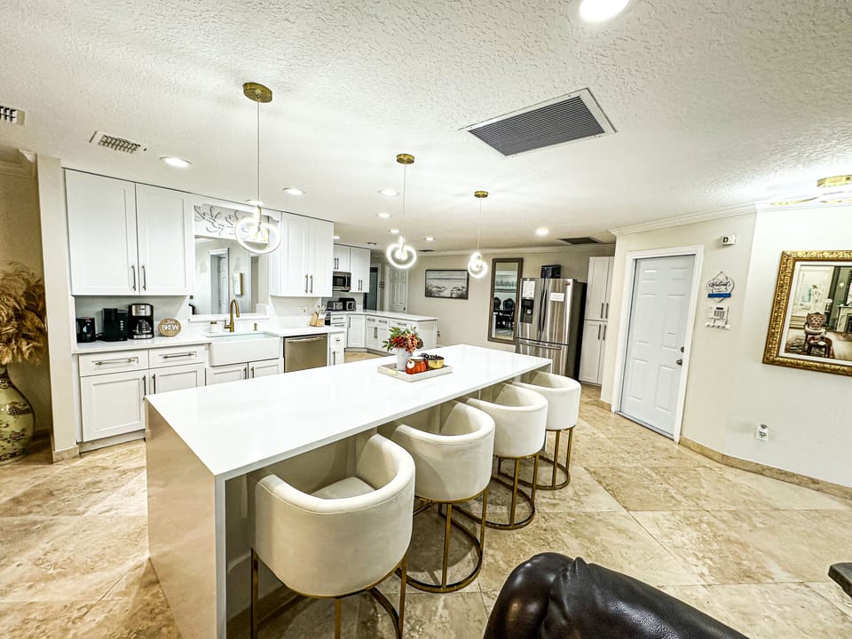 Kitchen island