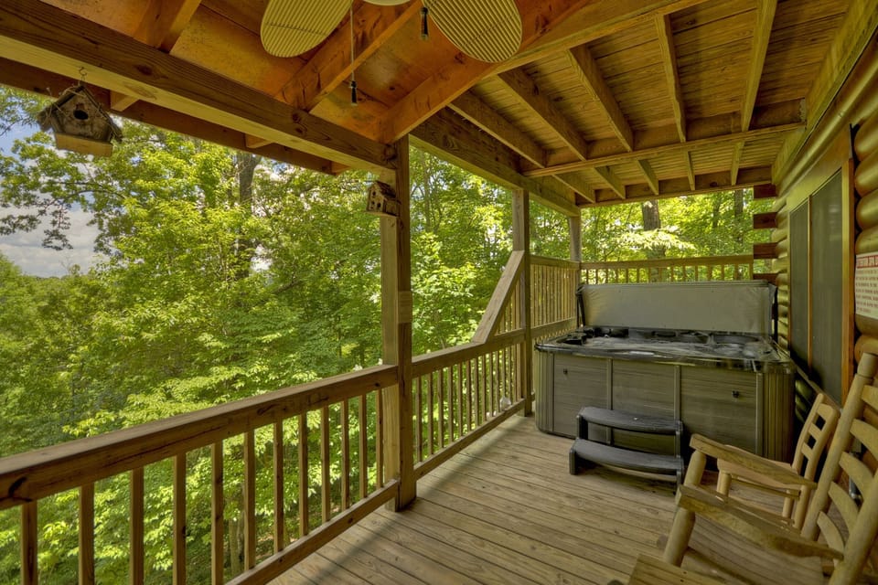 Covered hot tub & seating