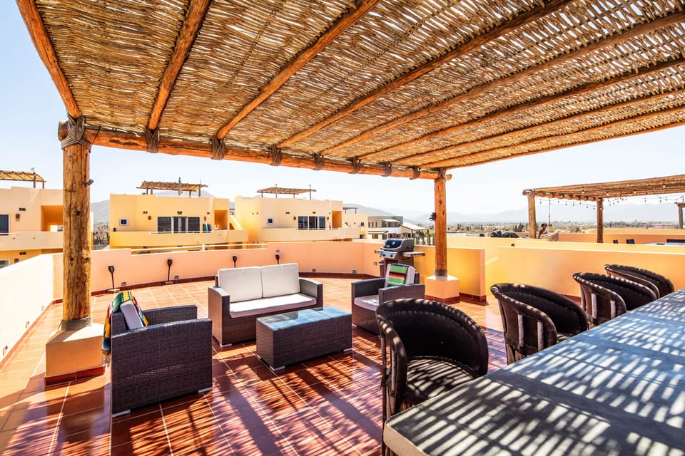 Sun or shade, this choice is yours!