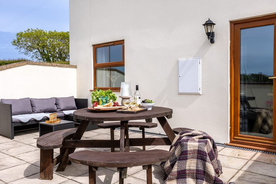 The Granary  - Outside patio