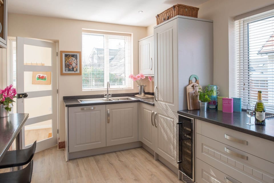Pen Y Bryn  - Kitchen and utility entrance