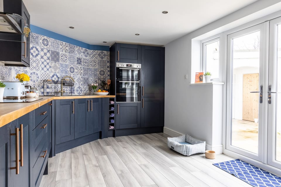 Coed Y Llan Kitchen