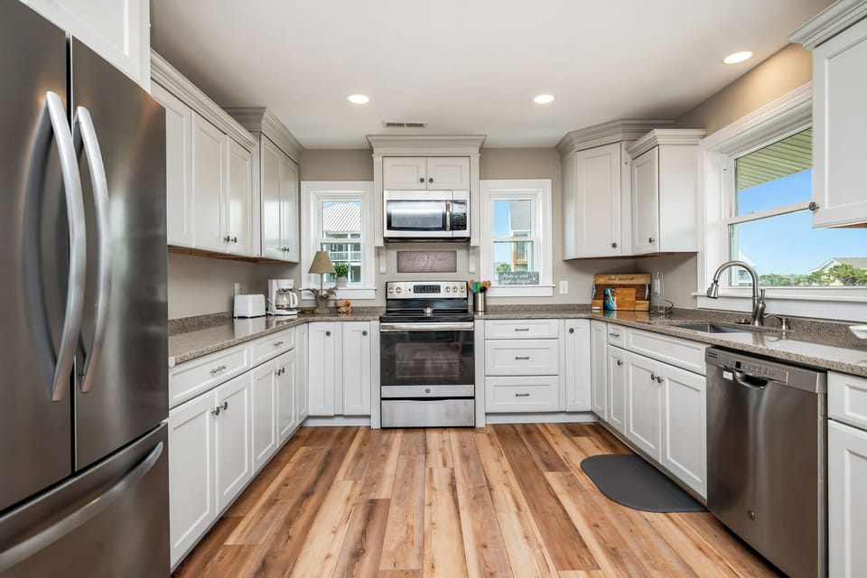 Kitchen - 1st Level Northeast