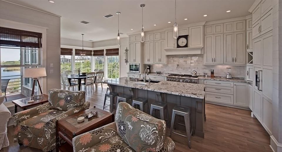 Dining room and kitchen open plan