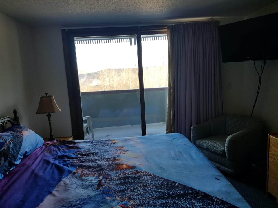 Mountain view from the bedroom