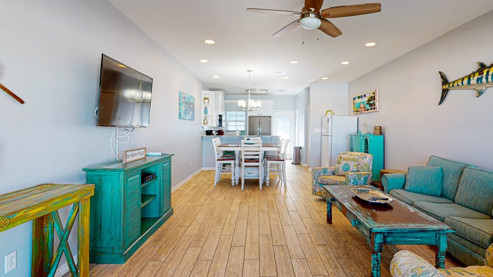 Open Living, Kitchen and Dining