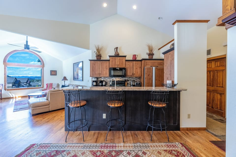 kitchen/living