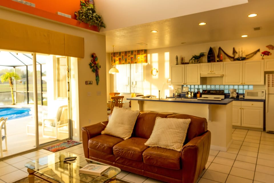 Open plan kitchen/living area
