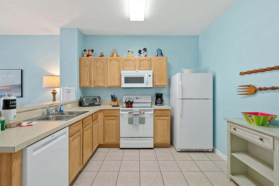 A full-size kitchen for when you want to make breakfast or a banquet.