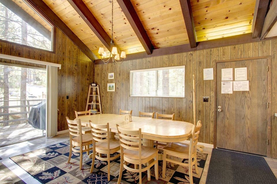 Dining Room - Main Floor