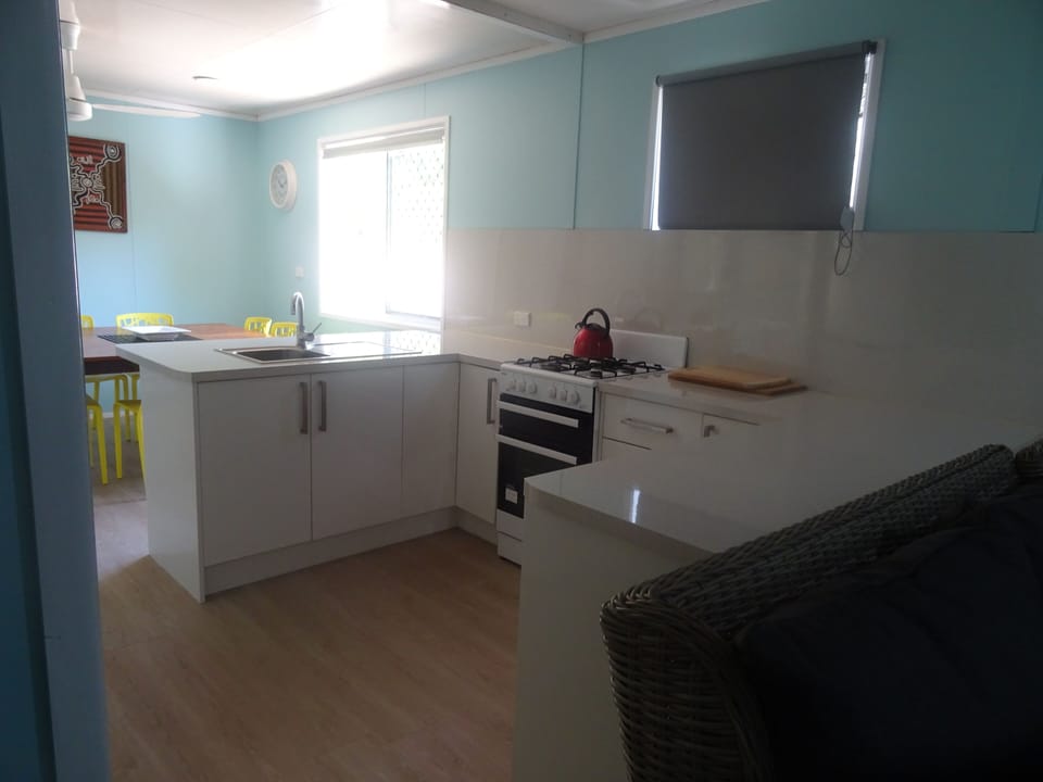 Kitchen Unit 1