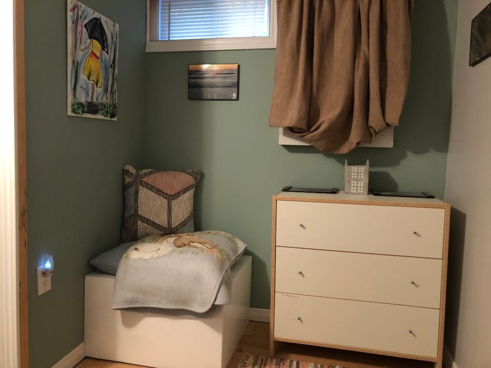 3rd bedroom reading nook